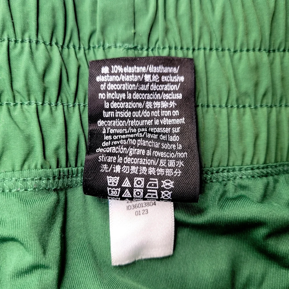 Victoria's Secret PINK Running Shorts Green Size Large High Waisted Lightweight